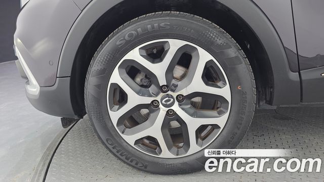 Renault Korea QM3 RE Signature 2018 — фото 5