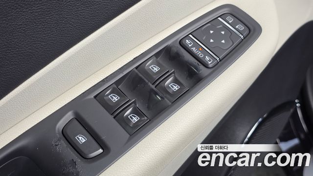 Renault Korea QM3 RE Signature 2018 — фото 13