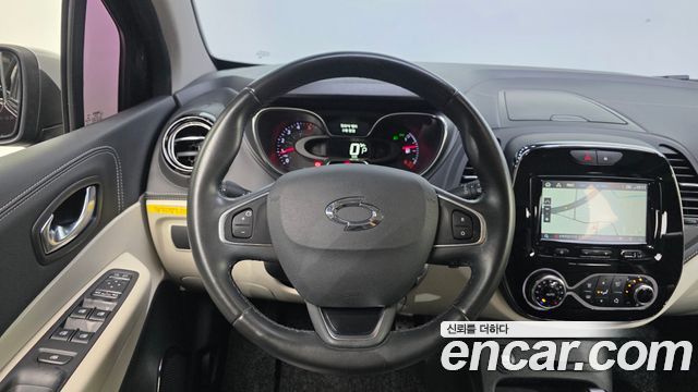 Renault Korea QM3 RE Signature 2018 — фото 15