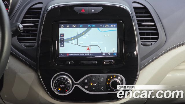 Renault Korea QM3 RE Signature 2018 — фото 17