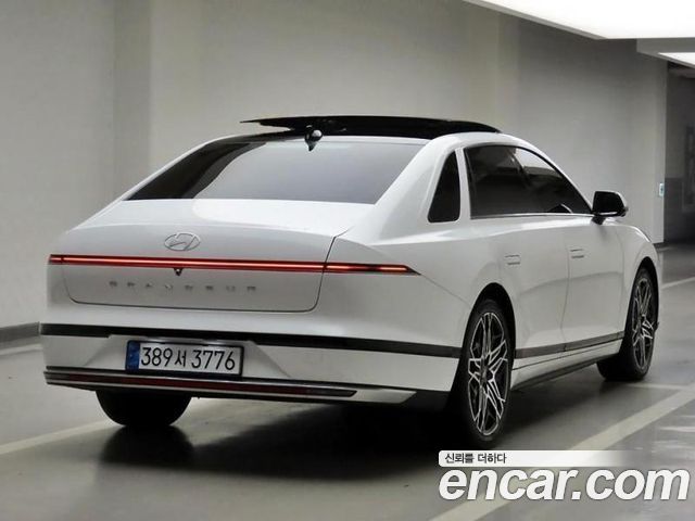 Hyundai Grandeur Hybrid (GN7) Exclusive 2023 — фото 4