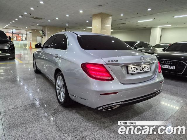 Mercedes-Benz E-Class (W213) E300 Exclusive 2018 — фото 3
