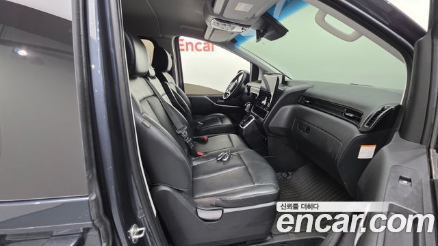 Hyundai Staria HEV 1.6 Tourer 11-Seater Modern 2025 — фото 10