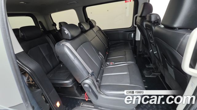 Hyundai Staria HEV 1.6 Tourer 11-Seater Modern 2025 — фото 28