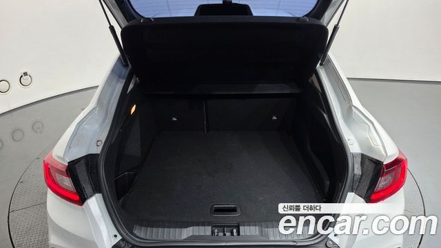 Renault Korea XM3 1.3 TCe RE Signature 2021 — фото 17