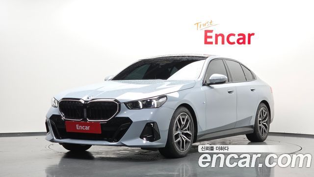 BMW 5 Series (G60) 520i M Sport 2025 — фото 1