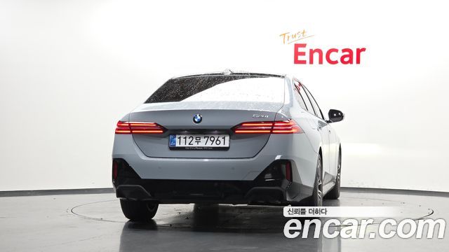 BMW 5 Series (G60) 520i M Sport 2025 — фото 4