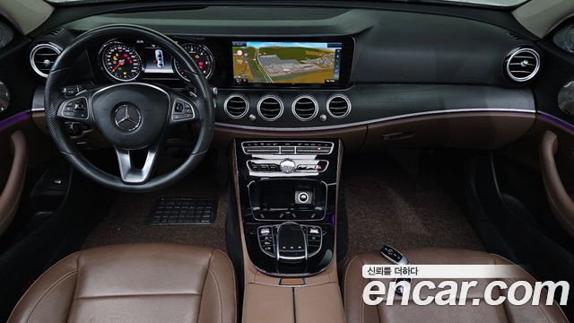 Mercedes-Benz E-Class (W213) E220d 4MATIC Avantgarde 2017 — фото 7