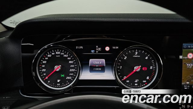 Mercedes-Benz E-Class (W213) E220d 4MATIC Avantgarde 2017 — фото 8