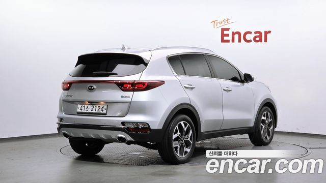 Kia Sportage The Bold Diesel 2.0 2WD Prestige 2019 — фото 2
