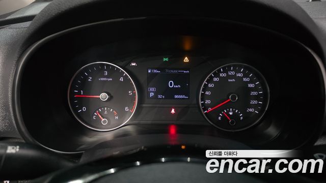 Kia Sportage The Bold Diesel 2.0 2WD Prestige 2019 — фото 8