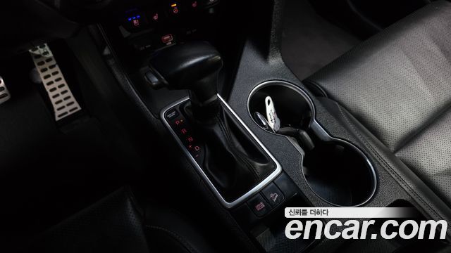 Kia Sportage The Bold Diesel 2.0 2WD Prestige 2019 — фото 9
