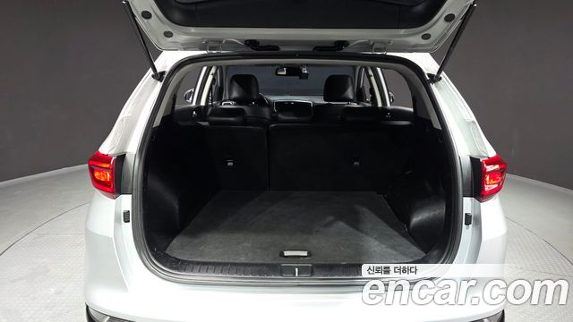 Kia Sportage The Bold Diesel 2.0 2WD Prestige 2019 — фото 24