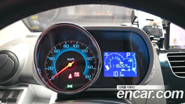 Chevrolet Spark LT Standard 2015 — фото 8
