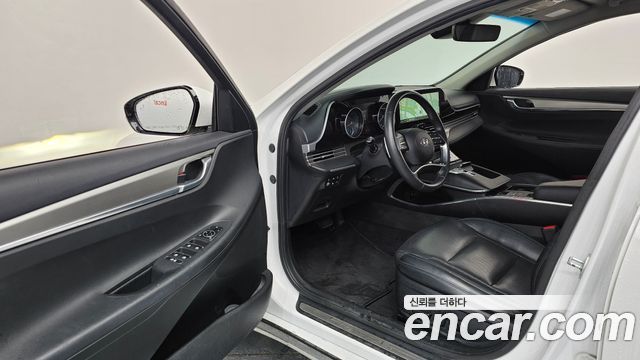 Hyundai Grandeur (IG) 2.5 Premium 2022 — фото 10