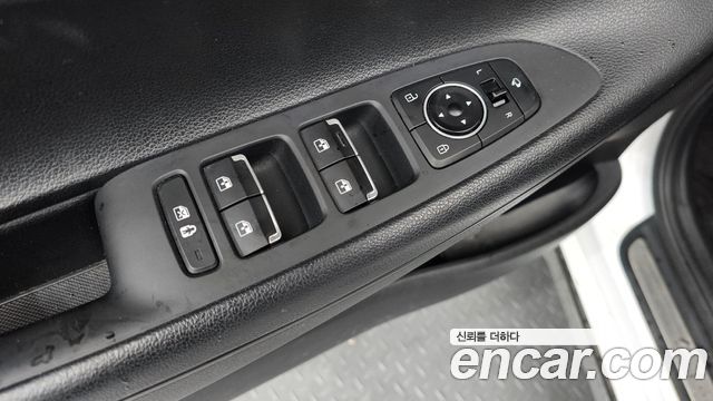 Hyundai Grandeur (IG) 2.5 Premium 2022 — фото 28