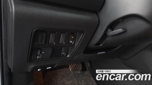 Renault Korea QM6 2.0 GDe RE Signature 2WD 2021 — фото 27
