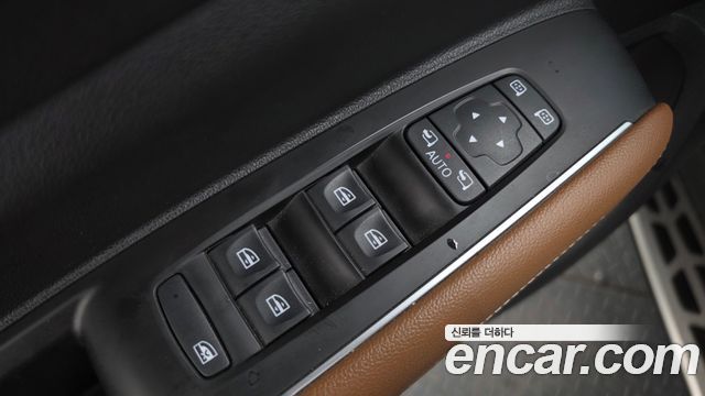 Renault Korea QM6 2.0 GDe RE Signature 2WD 2021 — фото 36