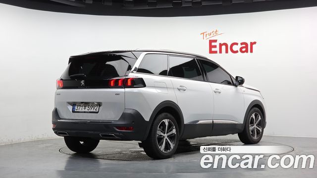 Peugeot 5008 (II) 1.5 BlueHDi GT 2022 — фото 2