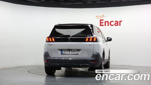 Peugeot 5008 (II) 1.5 BlueHDi GT 2022 — фото 4