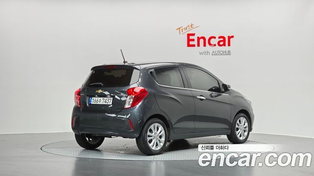 Chevrolet Spark Premier 2022 — фото 2