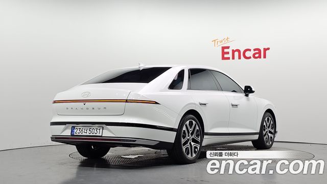Hyundai Grandeur Hybrid (GN7) Premium 2023 — фото 2