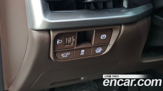 Hyundai Grandeur Hybrid (GN7) Premium 2023 — фото 30