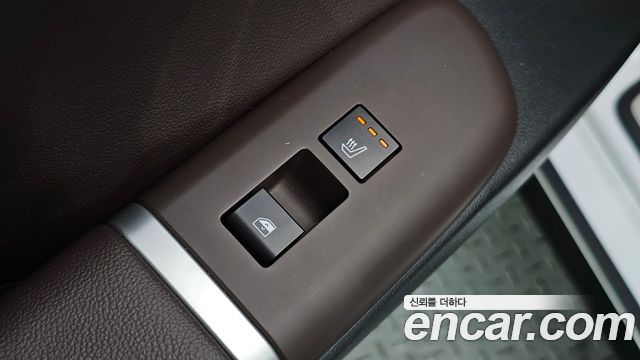 Hyundai Grandeur Hybrid (GN7) Premium 2023 — фото 32