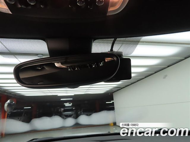 MINI Cooper Electric Resolute Edition 3rd 2023 — фото 20