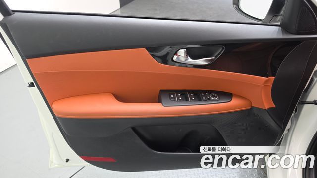 Kia K3 (II) 1.6 Prestige 2024 — фото 24