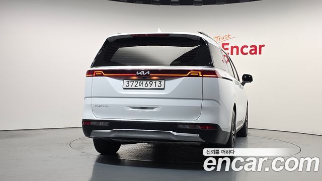 Kia Carnival (IV) Gasoline 9-Seater Noblesse 2023 — фото 4