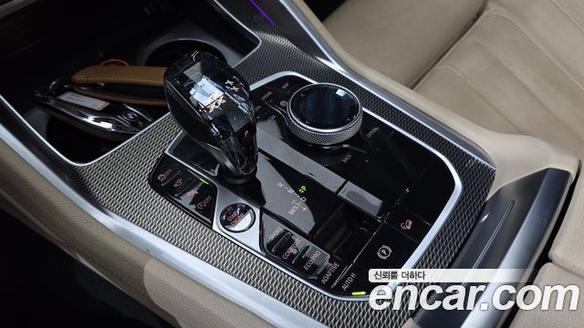 BMW X6 (G06) xDrive40i M Sport 2021 — фото 9