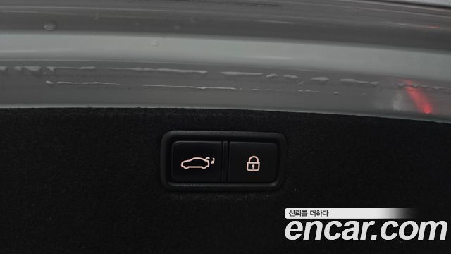 Genesis G80 3.8 GDI Prestige 2017 — фото 22