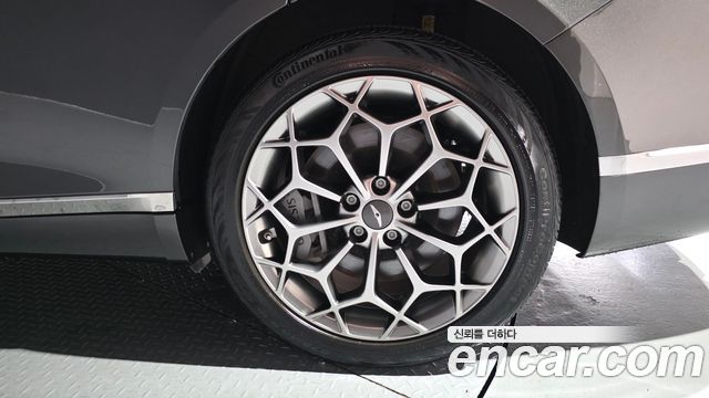Genesis G80 (RG3) Gasoline 2.5 Turbo AWD 2024 — фото 21
