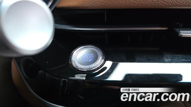 Genesis G80 (RG3) Gasoline 2.5 Turbo AWD 2024 — фото 30