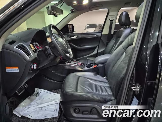 Audi Q5 2.0 TDI Quattro 8R 2011 — фото 16
