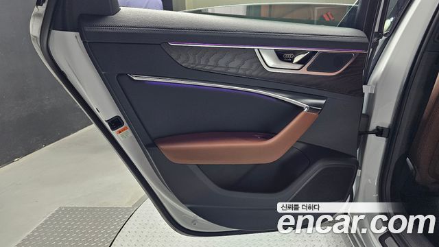Audi A6 (C8) 45 TFSI Quattro Premium 2023 — фото 25