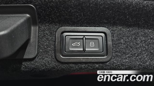 Audi A6 (C8) 45 TFSI Quattro Premium 2023 — фото 32