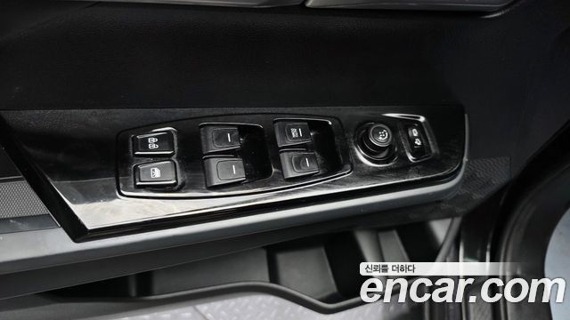 KG Mobility (SsangYong) Torres Gasoline 1.5 4WD T5 2023 — фото 29