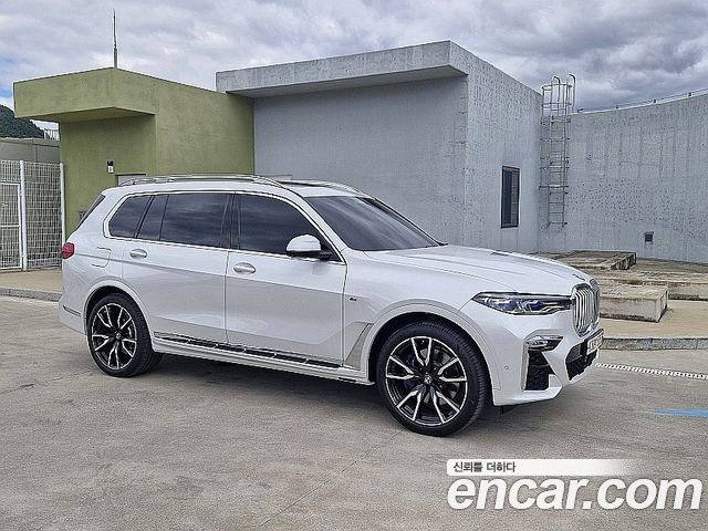 BMW X7 (G07) xDrive 40i M Sport 6STR 2021 — фото 3