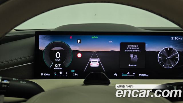 Genesis G80 (RG3) Gasoline 2.5 Turbo AWD 2025 — фото 8