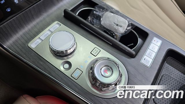 Genesis G80 (RG3) Gasoline 2.5 Turbo AWD 2025 — фото 9