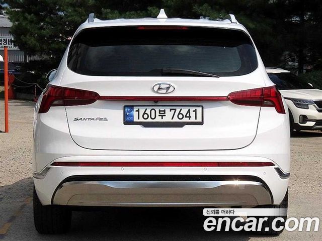 Hyundai Santa Fe Diesel 2.2 2WD Calligraphy 2021 — фото 4