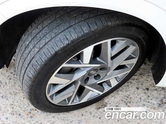 Hyundai Santa Fe Diesel 2.2 2WD Calligraphy 2021 — фото 5