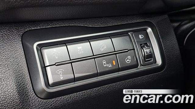 KG Mobility (SsangYong) Very New Tivoli Gasoline 1.5 2WD V5 2020 — фото 18