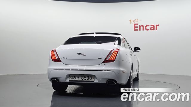 Jaguar XJ 3.0 SC Premium Luxury LWB X351 2013 — фото 4
