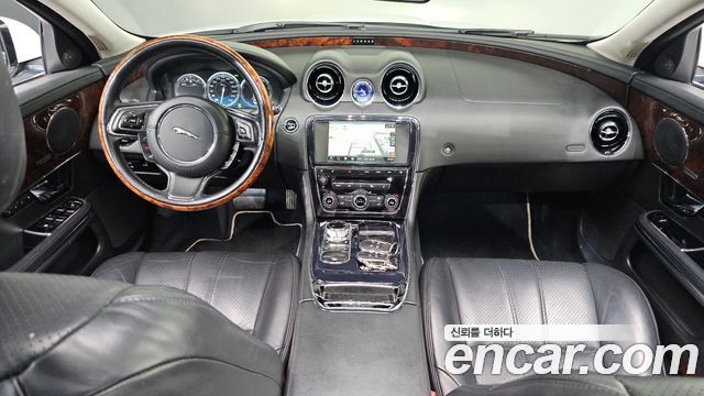 Jaguar XJ 3.0 SC Premium Luxury LWB X351 2013 — фото 7