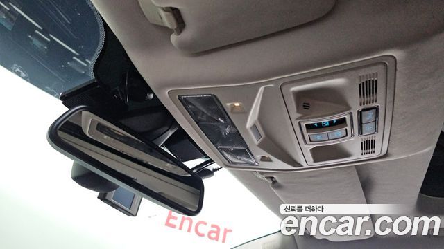 Jaguar XJ 3.0 SC Premium Luxury LWB X351 2013 — фото 18