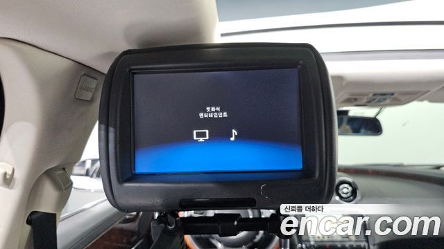 Jaguar XJ 3.0 SC Premium Luxury LWB X351 2013 — фото 34