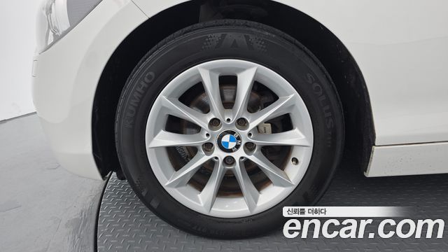BMW 1 Series (F20) 118d Urban Pack1 5Dr 2014 — фото 5